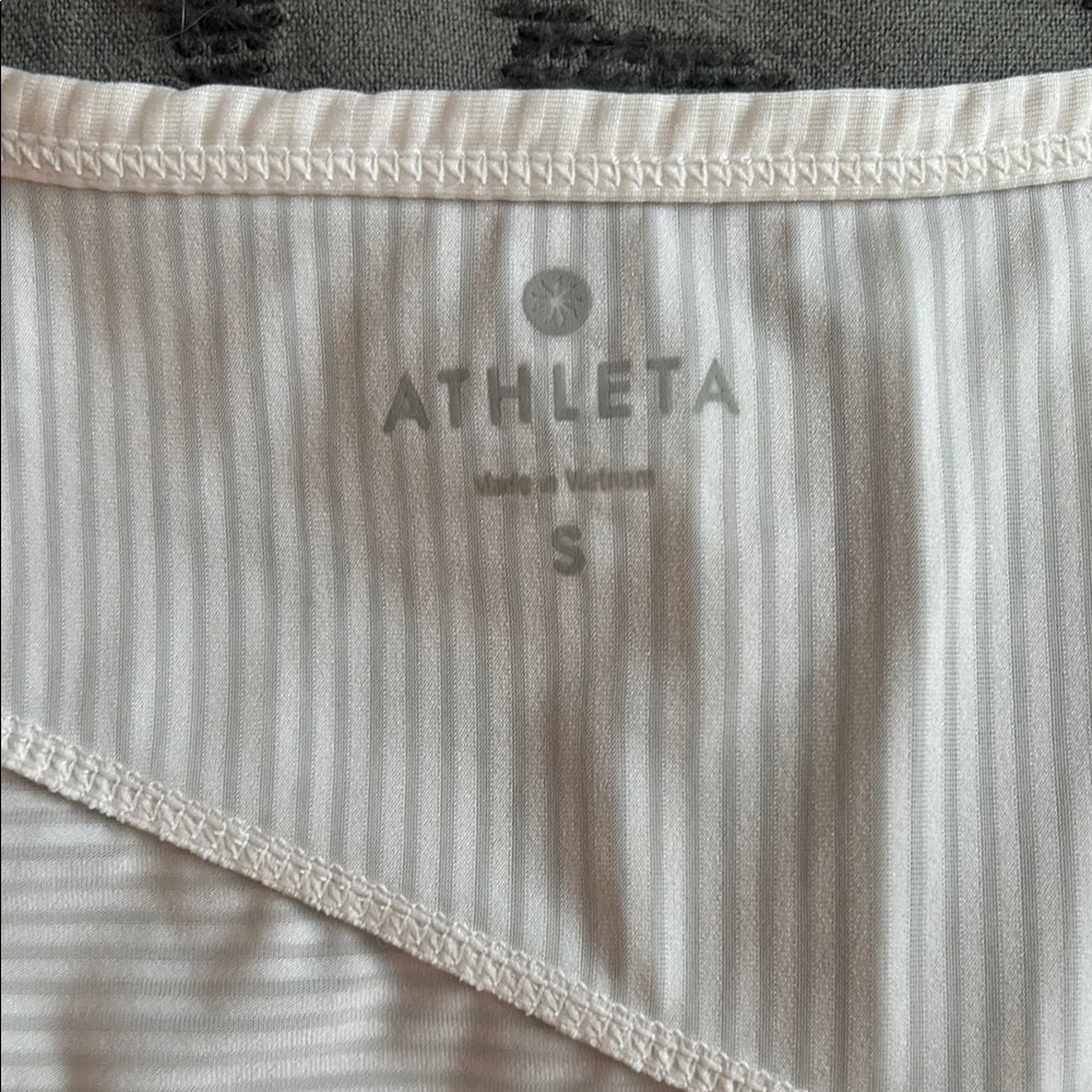 Athleta Speedsetter White Striped Top - Picture 2 of 3
